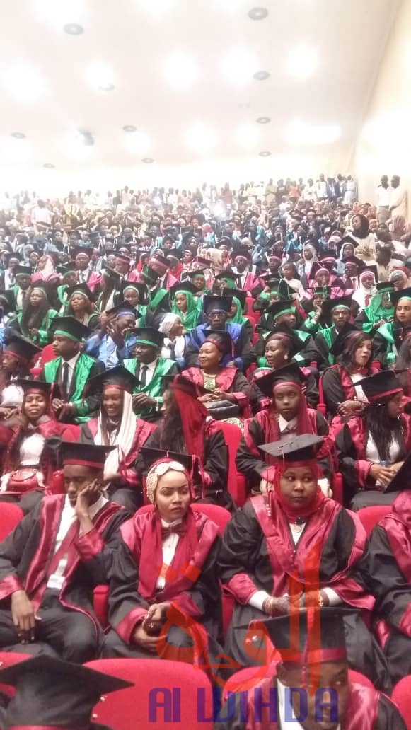 Tchad : l'Université HEC honore ses diplômés