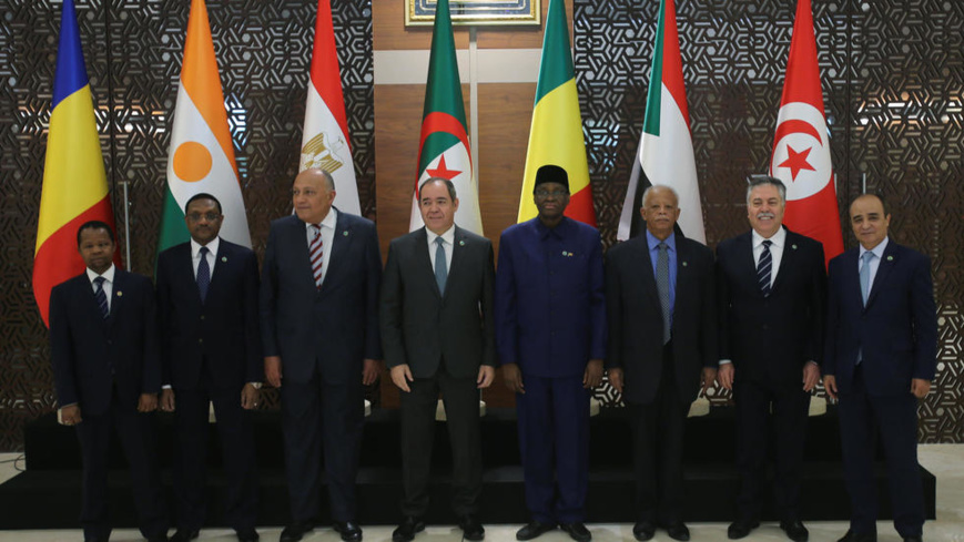 Les ministres des Affaires étrangères des pays voisins de la Libye réunis à Alger, le 23 janvier 2020. © Ramzi Boudina, Reuters Les ministres des Affaires étrangères des pays voisins de la Libye réunis à Alger, le 23 janvier 2020. © Ramzi Boudina, Reuters