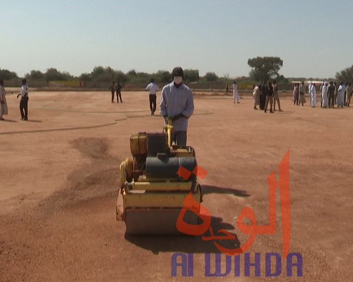 Tchad : la réhabilitation du stade municipal d'Abéché en bonne voie Tchad : la réhabilitation du stade municipal d'Abéché en bonne voie