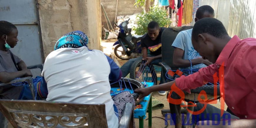 Tchad : recyclage et décoration, l'alliage parfait chez Noudji Décor & Arts. © Djibrine Haïdar/Alwihda Info