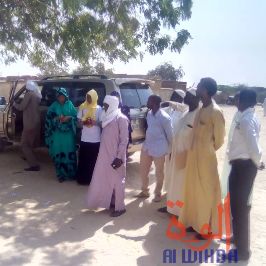 Tchad : la FGC porte assistance à la famille de 3 nouveau-nés à l'Est. © Abba Issa/Alwihda Info Tchad : la FGC porte assistance à la famille de 3 nouveau-nés à l'Est. © Abba Issa/Alwihda Info