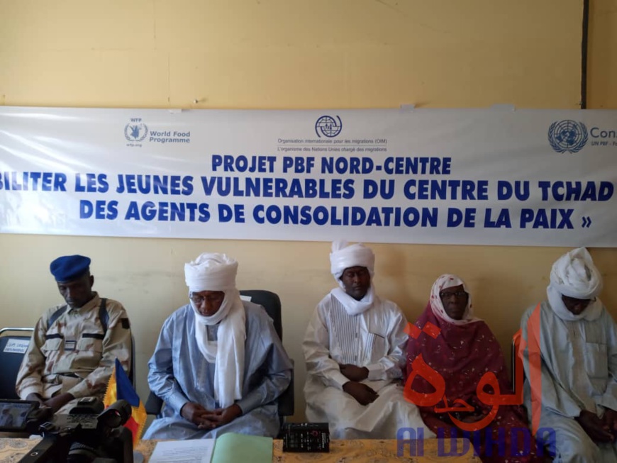 Tchad : au Borkou, les jeunes au centre d'un projet pour consolider la paix. © Abdoulaye Akim/Alwihda Info Tchad : au Borkou, les jeunes au centre d'un projet pour consolider la paix. © Abdoulaye Akim/Alwihda Info