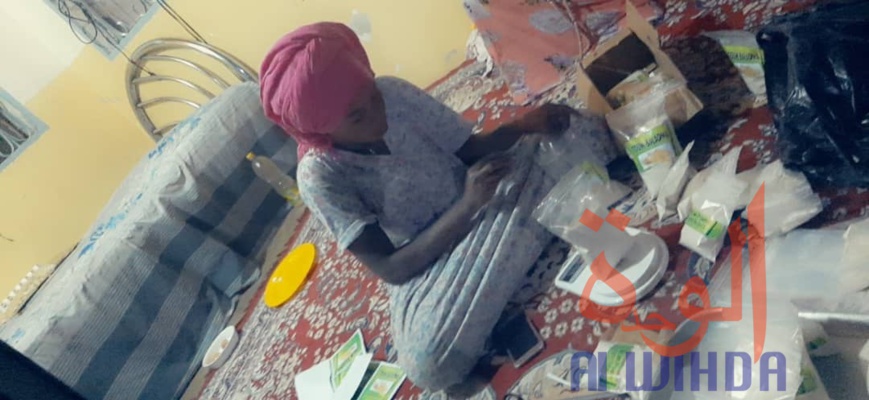 Tchad : "Toum Baladna", le 100% local et naturel dans nos plats. © Djibrine Haïdar/Alwihda Info Tchad : "Toum Baladna", le 100% local et naturel dans nos plats. © Djibrine Haïdar/Alwihda Info