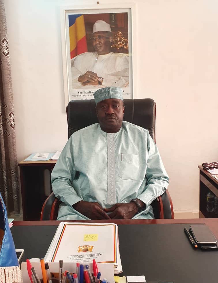 Le ministre de l’Administration du territoire et des Collectivités territoriales décentralisées, Mahamat Ismail Chaibo. © Alwihda Info Le ministre de l’Administration du territoire et des Collectivités territoriales décentralisées, Mahamat Ismail Chaibo. © Alwihda Info