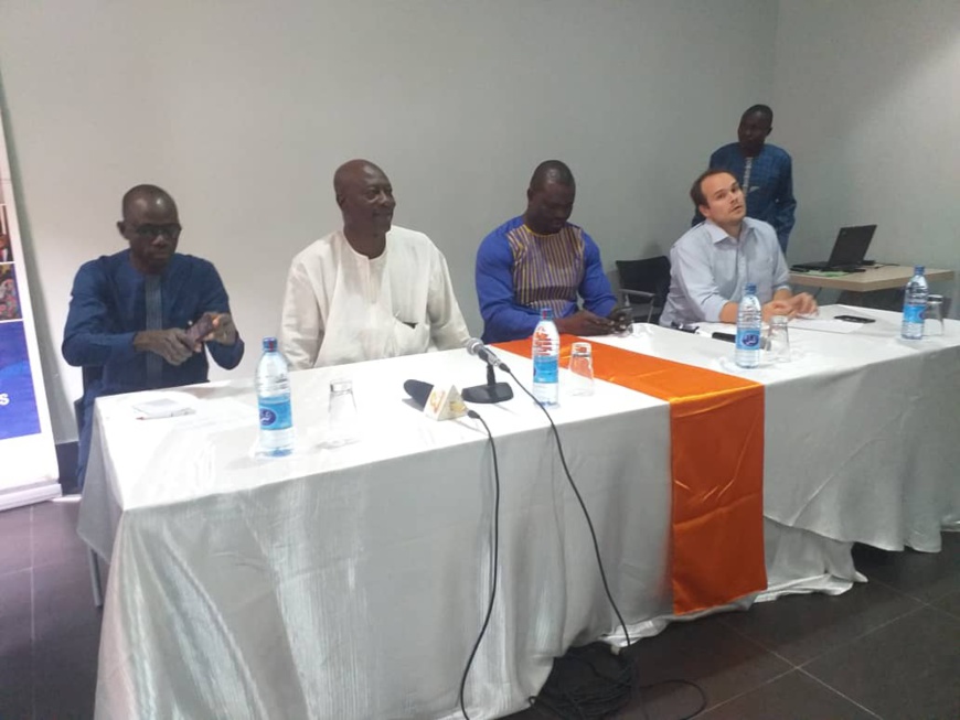 Tchad : une association s'implique pour porter la voix des jeunes du G5 Sahel. © Djibrine Haïdar/Alwihda Info Tchad : une association s'implique pour porter la voix des jeunes du G5 Sahel. © Djibrine Haïdar/Alwihda Info