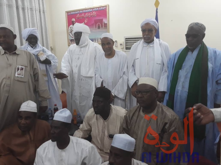 Tchad : tournée provinciale du khalife général de la confrérie Tidjania. © Alwihda Info Tchad : tournée provinciale du khalife général de la confrérie Tidjania. © Alwihda Info