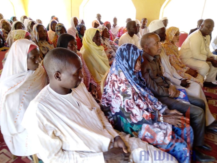 Tchad : au Sila, les femmes veulent donner un rythme particulier à la SENAFET. © Mahamat Issa Gadaya/Alwihda Info Tchad : au Sila, les femmes veulent donner un rythme particulier à la SENAFET. © Mahamat Issa Gadaya/Alwihda Info