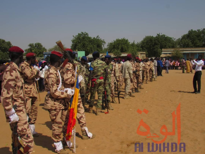 Tchad : retour sur l'installation du nouveau gouverneur de la province de Sila. © Mahamat Issa Gadaya/Alwihda Info Tchad : retour sur l'installation du nouveau gouverneur de la province de Sila. © Mahamat Issa Gadaya/Alwihda Info