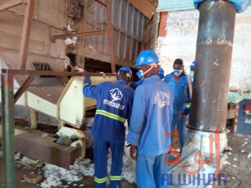 Tchad : la ministre du commerce visite les unités industrielles de Moundou. © Golmen Ali/Alwihda Info