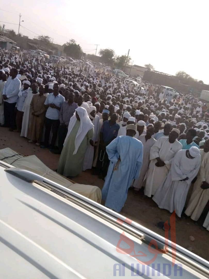 Tchad : un deuxième mort à Abéché, asphyxié par du gaz lacrymogène Tchad : un deuxième mort à Abéché, asphyxié par du gaz lacrymogène