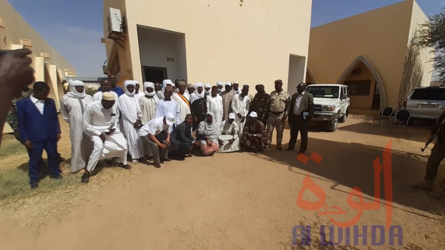 Tchad : au Wadi Fira, les autorités vulgarisent le budget citoyen 2020. © Hassanein Mahamat Hassan/Alwihda Info Tchad : au Wadi Fira, les autorités vulgarisent le budget citoyen 2020. © Hassanein Mahamat Hassan/Alwihda Info