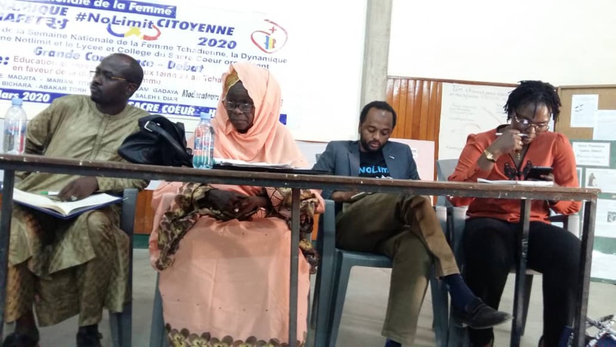 Tchad : renforcer l'éducation sociale contre la transmission des mauvaises valeurs. © Mahamat Abdramane Ali Kitire/Alwihda Info Tchad : renforcer l'éducation sociale contre la transmission des mauvaises valeurs. © Mahamat Abdramane Ali Kitire/Alwihda Info