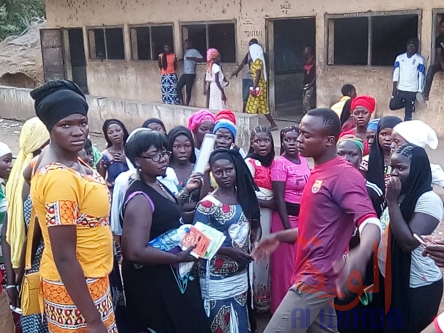 Tchad : SENAFET 2020, les filles disent non aux violences et abus. © Golmen Ali/Alwihda Info Tchad : SENAFET 2020, les filles disent non aux violences et abus. © Golmen Ali/Alwihda Info