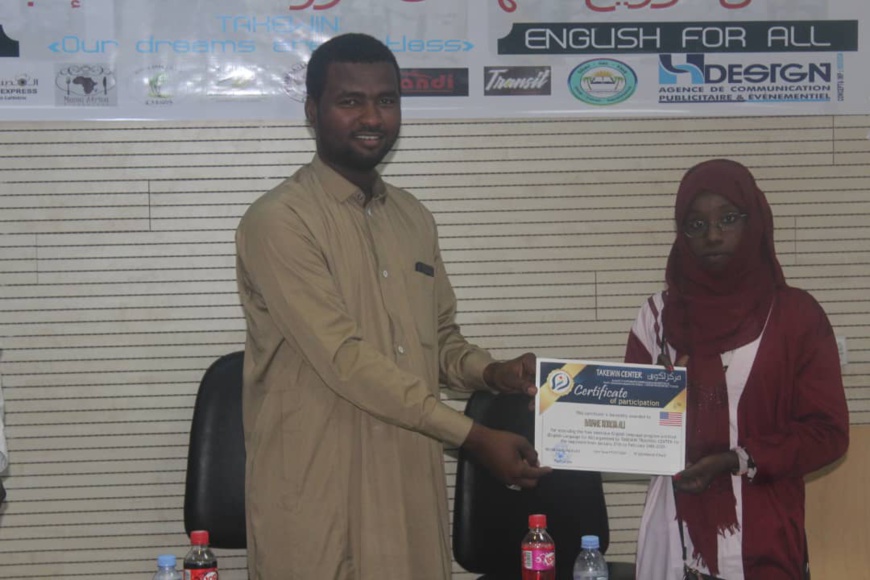 Tchad : 40 lauréats pour la 6e promotion du centre d’anglais Takewin  Tchad : 40 lauréats pour la 6e promotion du centre d’anglais Takewin