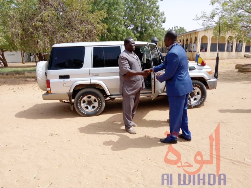 Tchad : le gouverneur de Sila inspecte les services administratifs. © Mahamat Issa Gadaya/Alwihda Info