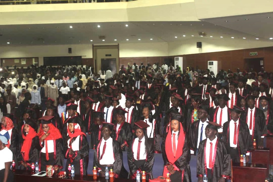 Tchad : parchemin de fin d'études pour la promotion universitaire Nadji Madou
