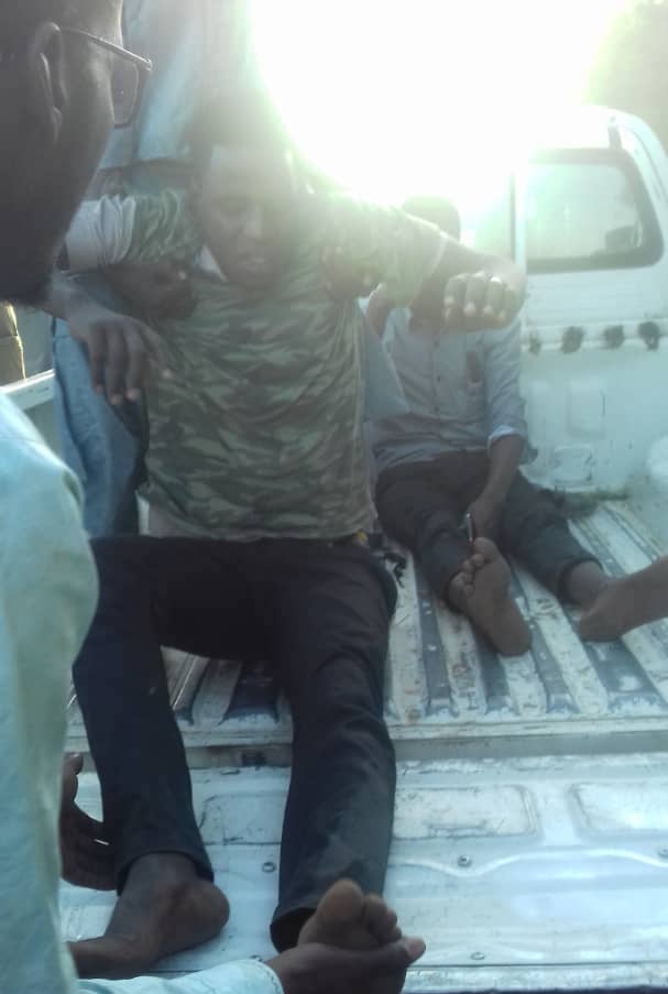 N'Djamena : 2 blessés après un accident entre une voiture de police et une moto. © Alwihda Info N'Djamena : 2 blessés après un accident entre une voiture de police et une moto. © Alwihda Info