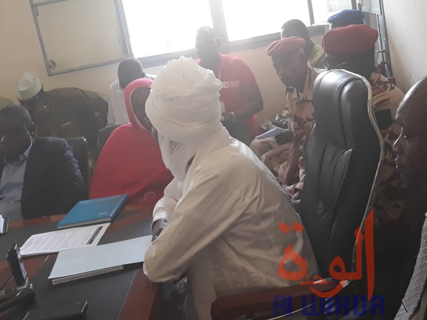 Tchad - Coronavirus : au Ouaddaï, le comité provincial de crise se réunit Tchad - Coronavirus : au Ouaddaï, le comité provincial de crise se réunit