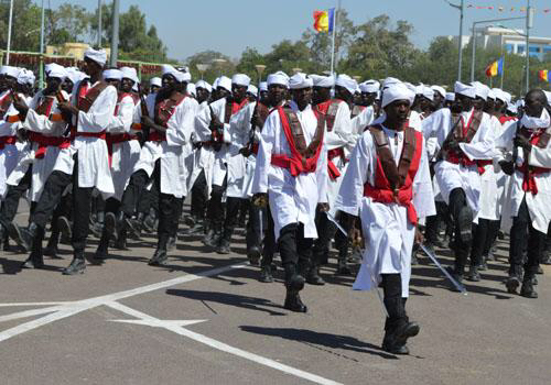 Un défilé de la Garde nomade au Tchad. © PR