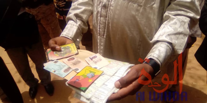 Tchad : 11 malfaiteurs dont sept camerounais arrêtés au Mayo Kebbi Ouest. © Foka Mapagne/Alwihda Info Tchad : 11 malfaiteurs dont sept camerounais arrêtés au Mayo Kebbi Ouest. © Foka Mapagne/Alwihda Info