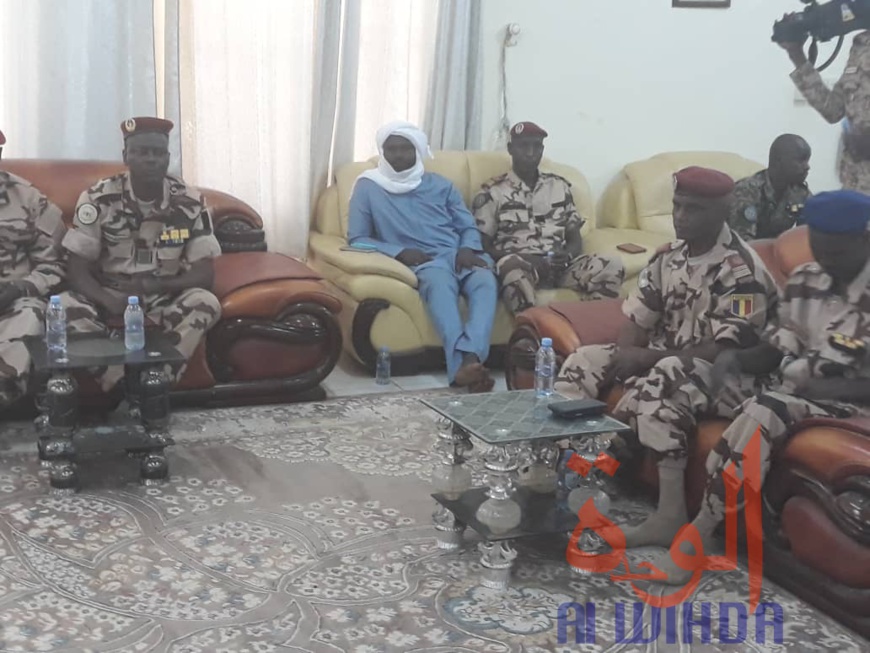 Tchad : une délégation militaire soudanaise à l'Est. © Alwihda Info Tchad : une délégation militaire soudanaise à l'Est. © Alwihda Info