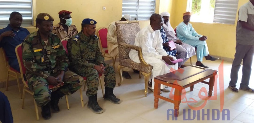 Tchad : à Ati, les opérateurs économiques rappelés à l'ordre. © Hassan Djidda Hassan/Alwihda Info Tchad : à Ati, les opérateurs économiques rappelés à l'ordre. © Hassan Djidda Hassan/Alwihda Info