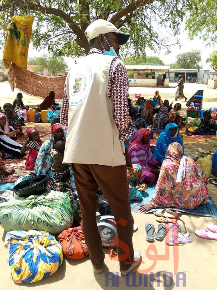 Tchad - Covid-19 : des habitudes qui changent pour les citoyens. © Alwihda Info Tchad - Covid-19 : des habitudes qui changent pour les citoyens. © Alwihda Info