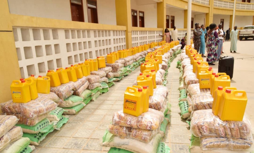 Tchad : des dons de vivres distribués à des organisations féminines. © DR/Maison nat. Femme Tchad : des dons de vivres distribués à des organisations féminines. © DR/Maison nat. Femme