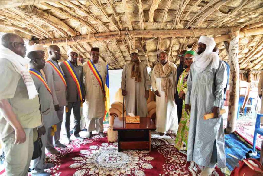 Tchad : une délégation parlementaire rencontre le président à Baga Sola Tchad : une délégation parlementaire rencontre le président à Baga Sola