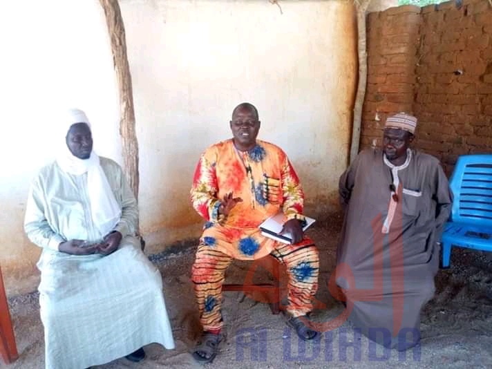 Tchad : une nouvelle ambulance pour le centre de Santé de Niergui, au Guéra. © Béchir Badjoury/Alwihda Info Tchad : une nouvelle ambulance pour le centre de Santé de Niergui, au Guéra. © Béchir Badjoury/Alwihda Info