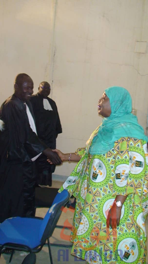 Le gouverneur de la province de Hadjer Lamis, Dr Haoua Outman Djamé. © Mbainaissem Gédéon Mbeibadoum/Alwihda Info Le gouverneur de la province de Hadjer Lamis, Dr Haoua Outman Djamé. © Mbainaissem Gédéon Mbeibadoum/Alwihda Info