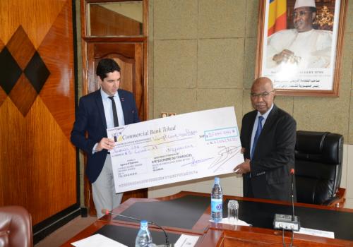 Tchad - Covid-19 : la CST offre 25 millions Fcfa pour la lutte © PR Tchad - Covid-19 : la CST offre 25 millions Fcfa pour la lutte © PR
