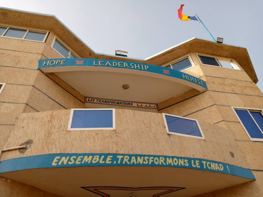 Le siège des Transformateurs à N'Djamena, au Tchad. © Kelvin Mendig-lembaye Djetoyo/Alwihda Info Le siège des Transformateurs à N'Djamena, au Tchad. © Kelvin Mendig-lembaye Djetoyo/Alwihda Info