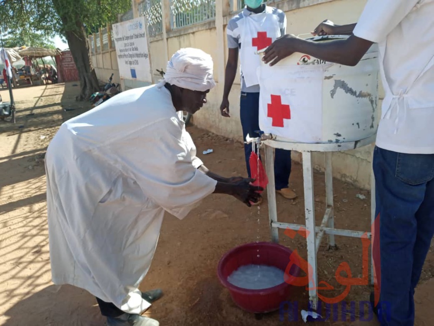Tchad : la lutte contre le Covid-19 mobilise tous les acteurs au Sila. © Mahamat Issa Gadaya/Alwihda Info Tchad : la lutte contre le Covid-19 mobilise tous les acteurs au Sila. © Mahamat Issa Gadaya/Alwihda Info