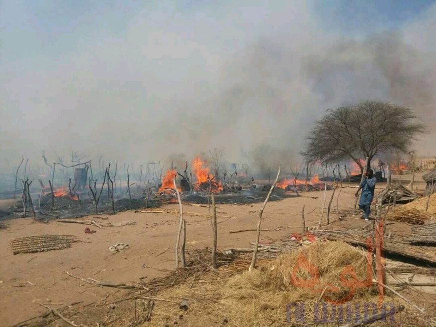 Tchad : un incendie ravage un village à l'Est, d'importants dégâts Tchad : un incendie ravage un village à l'Est, d'importants dégâts