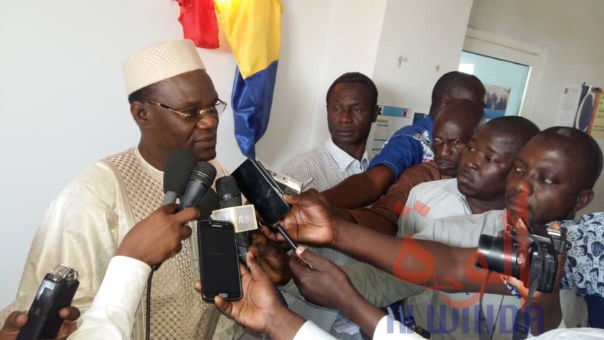 Le ministre de la Justice chargé des droits humains, Djimet Arabi. © Mahamat Abderaman/Alwihda Info Le ministre de la Justice chargé des droits humains, Djimet Arabi. © Mahamat Abderaman/Alwihda Info