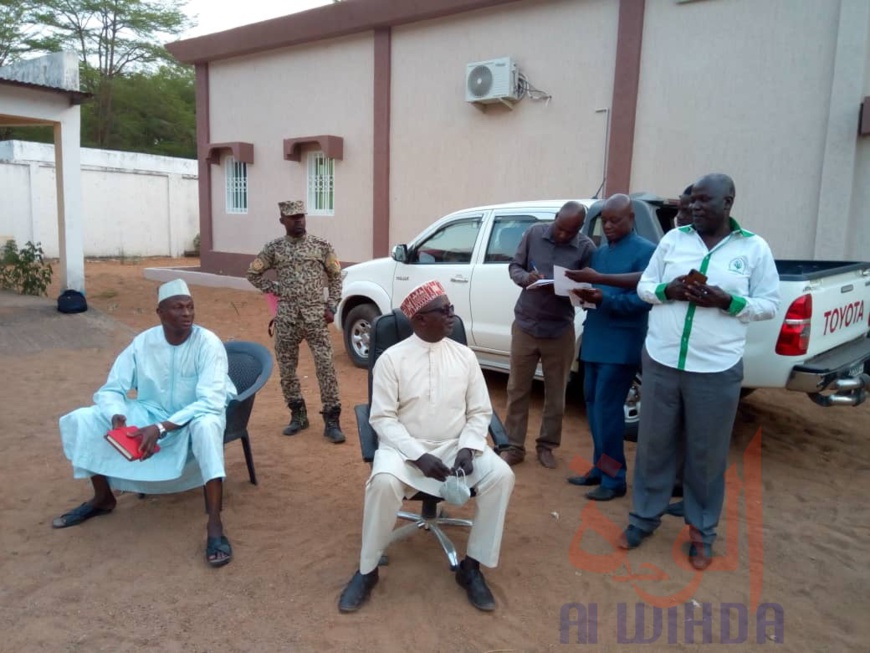 Covid-19 : La Coton Tchad fait un important don au comité de veille du Logone Oriental. © Golmen Ali/Alwihda Info