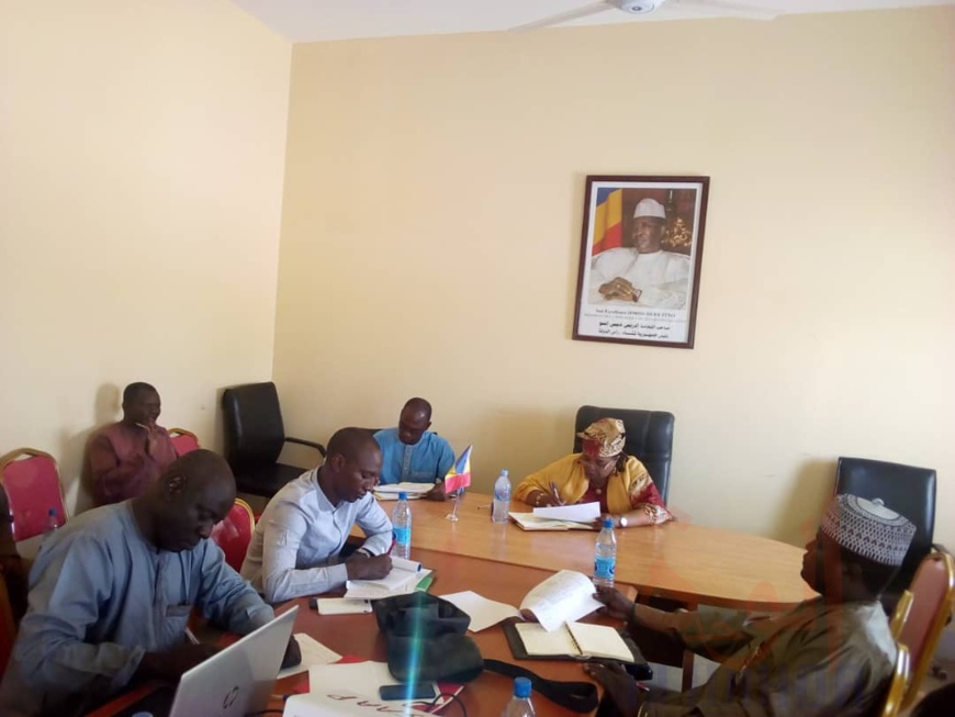 Tchad - Covid-19 : au Hadjer Lamis, un plan d'action pour le comité provincial de lutte. © Mbainaissem Gédéon/Alwihda Info Tchad - Covid-19 : au Hadjer Lamis, un plan d'action pour le comité provincial de lutte. © Mbainaissem Gédéon/Alwihda Info