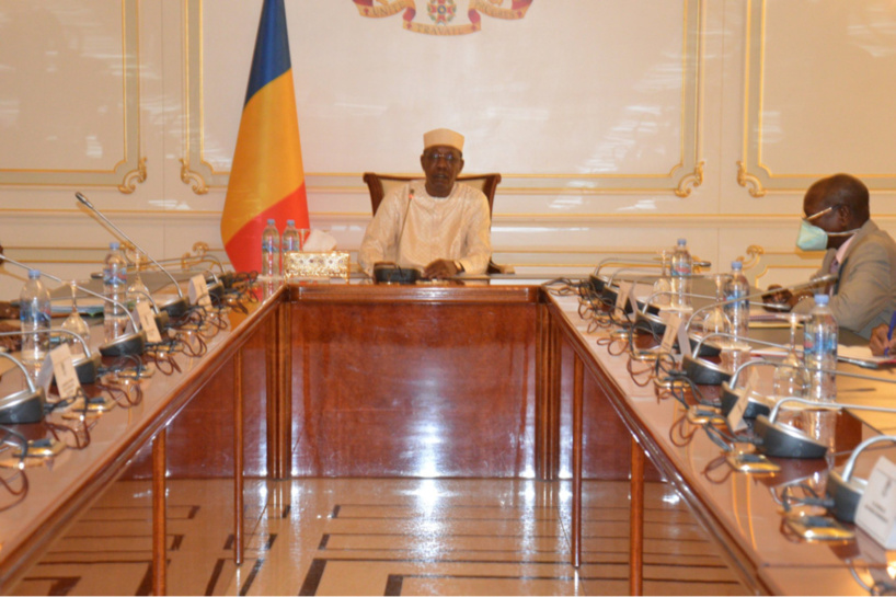 Tchad - électricité : Déby juge "inconcevables" les désagréments que subissent les abonnés de la SNE Tchad - électricité : Déby juge "inconcevables" les désagréments que subissent les abonnés de la SNE