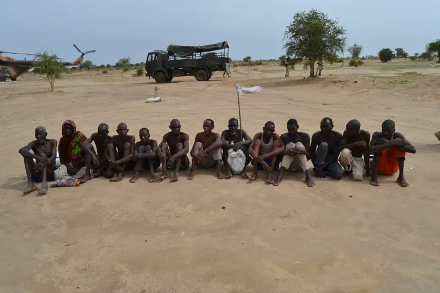 Des combattants de Boko Haram capturés au Lac Tchad en 2016. © Alwihda Info