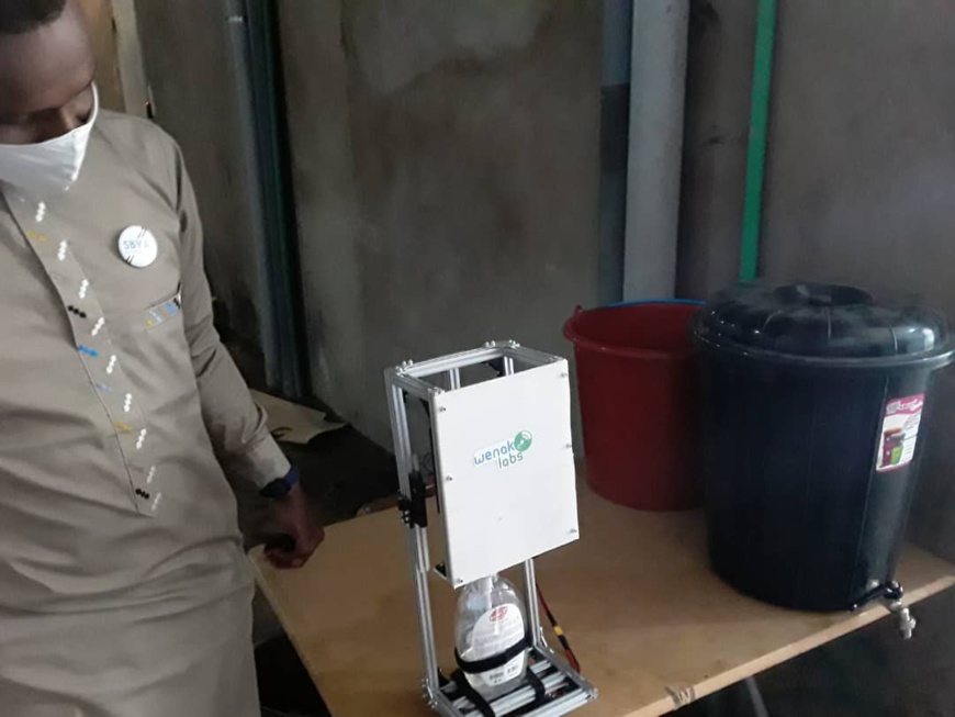 Tchad : la créativité des jeunes au service de la lutte contre le Covid-19. © Abakar Chérif Hamid/Alwihda Info Tchad : la créativité des jeunes au service de la lutte contre le Covid-19. © Abakar Chérif Hamid/Alwihda Info