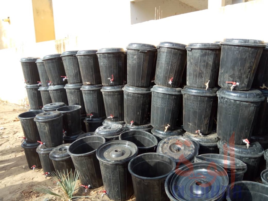 Tchad - Covid-19 : à Bongor, un important don au comité provincial de veille Tchad - Covid-19 : à Bongor, un important don au comité provincial de veille