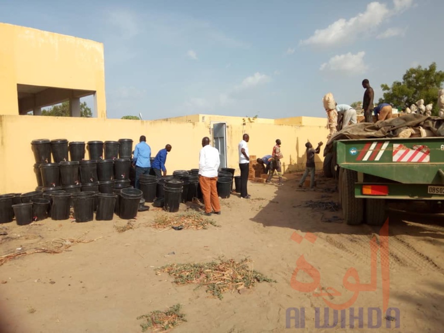Tchad - Covid-19 : à Bongor, un important don au comité provincial de veille Tchad - Covid-19 : à Bongor, un important don au comité provincial de veille