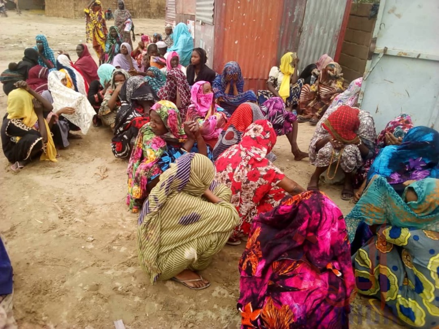Tchad : à Massaguet, un lot de vivres remis à la population de Haraze Al Biar. © Mbainaissem Gédéon Mbeïbadoum/Alwihda Info