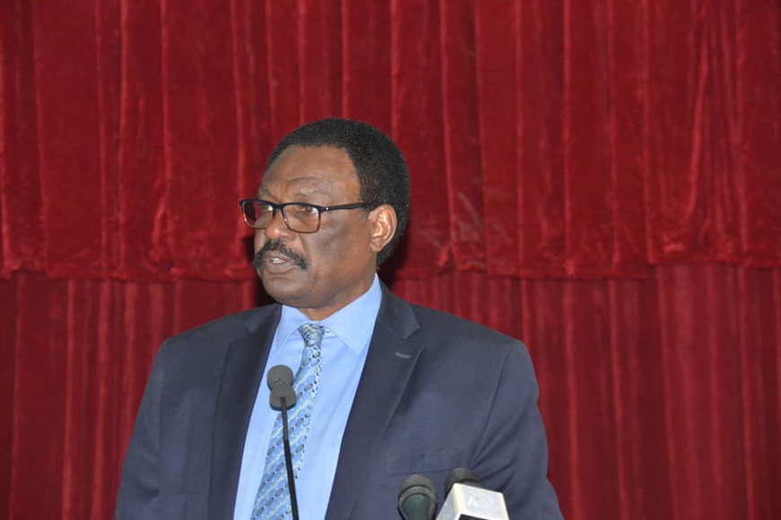 Le ministre de la Santé publique Pr. Mahamoud Youssouf Khayal. © DR Le ministre de la Santé publique Pr. Mahamoud Youssouf Khayal. © DR