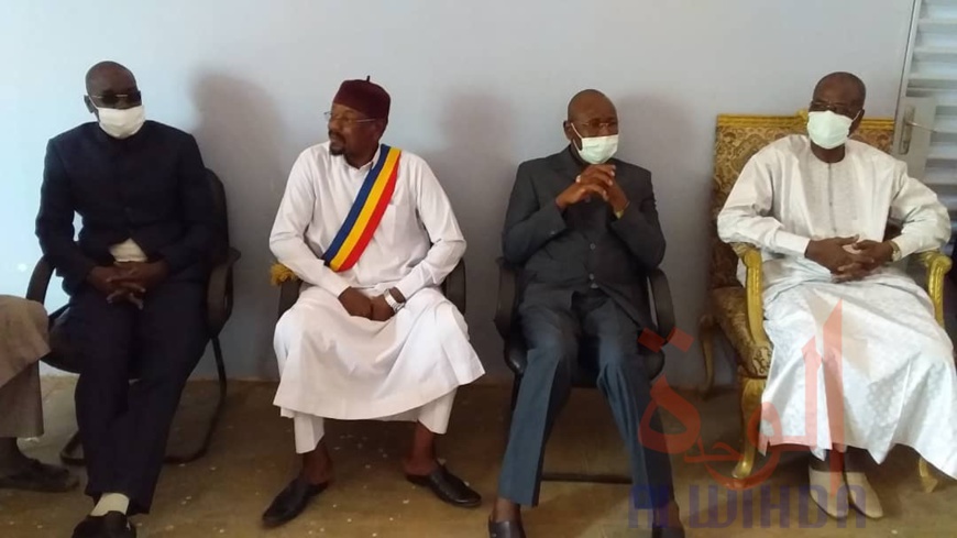 Tchad : à Ati, prestation de serment des membres de la commission électorale communale. © Hassan Djidda Hassan/Alwihda Info Tchad : à Ati, prestation de serment des membres de la commission électorale communale. © Hassan Djidda Hassan/Alwihda Info