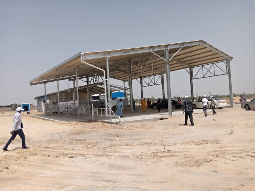 Visite ministérielle au complexe industriel laitier de Mandelia, le 6 mai 2020. © Min. Elevage Visite ministérielle au complexe industriel laitier de Mandelia, le 6 mai 2020. © Min. Elevage