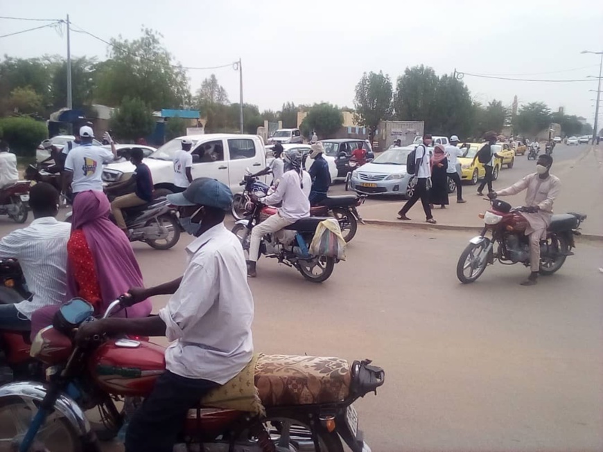 Tchad - Covid-19 : "dans les quartiers, les gens ne respectent pas les mesures" Tchad - Covid-19 : "dans les quartiers, les gens ne respectent pas les mesures"