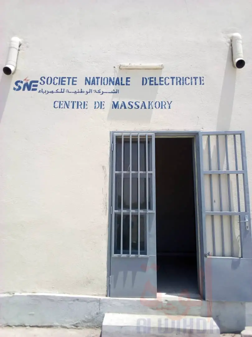 Tchad : à Massakory, la SNE distribue la deuxième tranche gratuite d'électricité. © Mbainaissem Gédéon/Alwihda Info