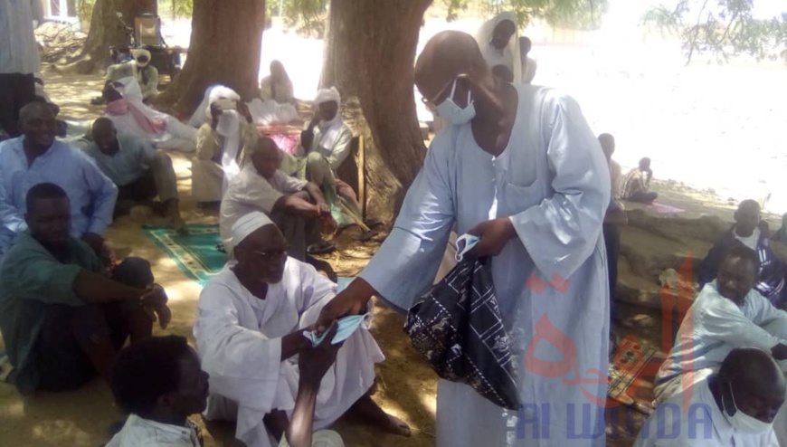 Tchad : "Jusque-là, il y a des gens qui mettent en doute la présence du coronavirus". © Abba Issa/Alwihda Info Tchad : "Jusque-là, il y a des gens qui mettent en doute la présence du coronavirus". © Abba Issa/Alwihda Info